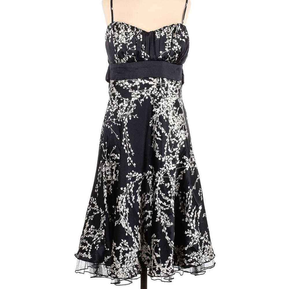 Speechless | Tulle Lined Black & White Floral Adjustable Straps Dress Size 9 - Picture 3 of 12
